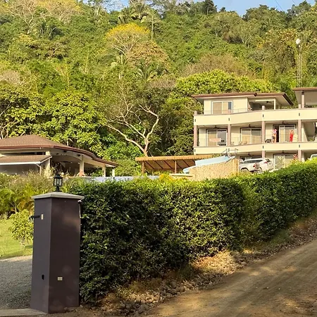 Hotel Las Lomas