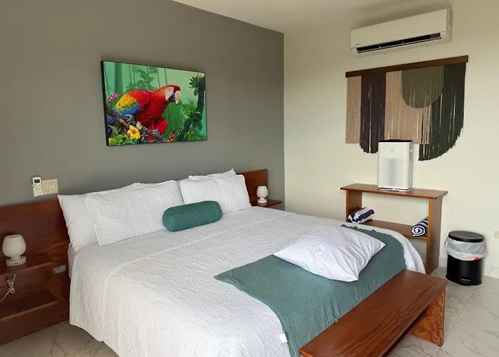 Hotel Lomas